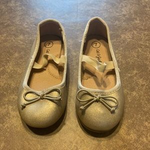 Cat & Jack Shoes (#4389)